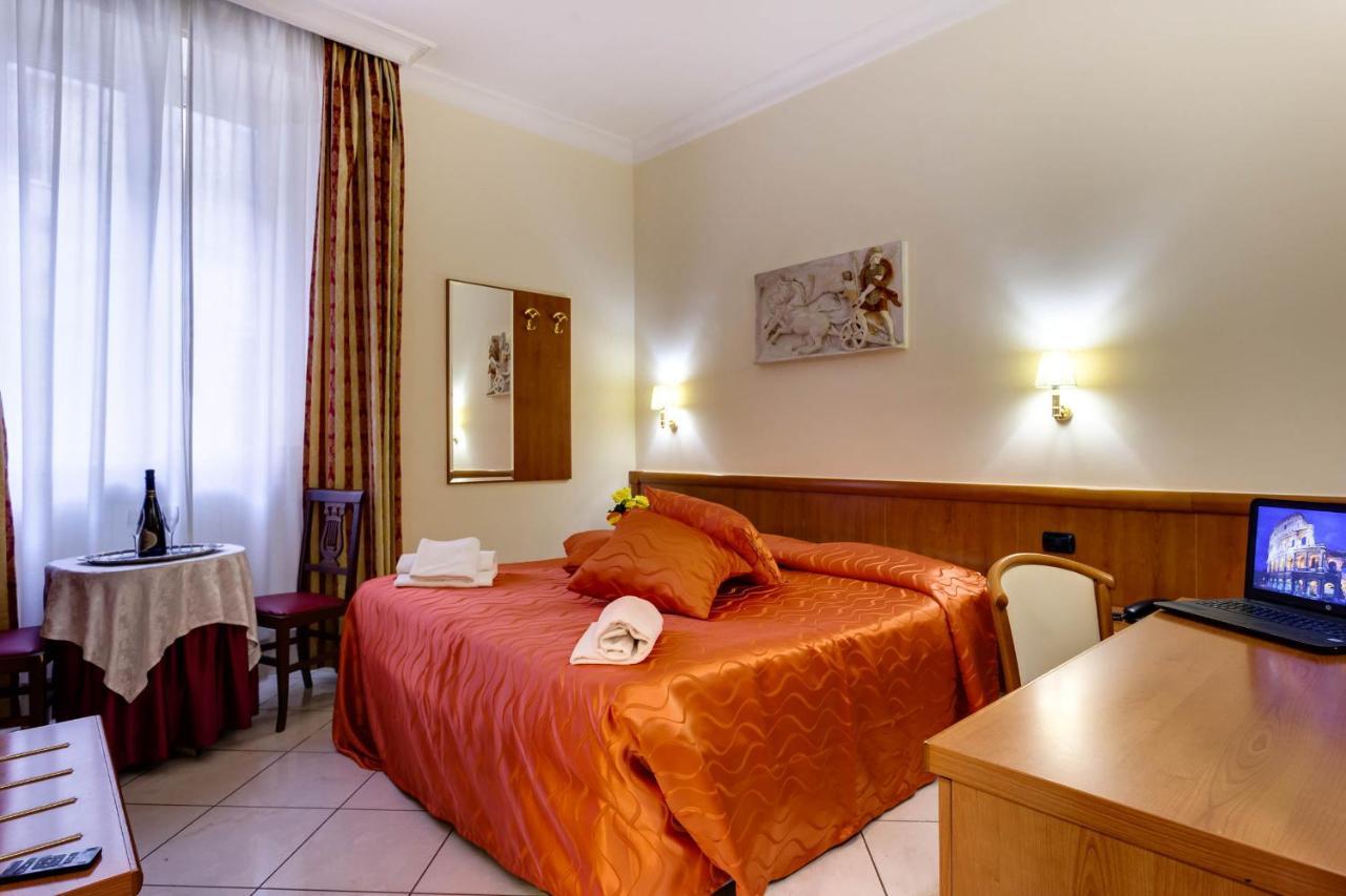 Hotel Suite Caesar Rom Exterior foto